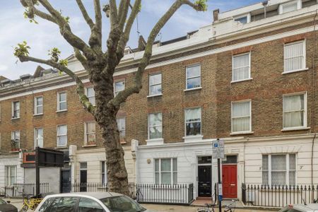 4 bedroom flat to rent - Photo 2