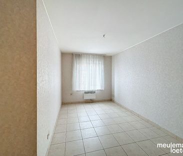 Lichtrijk appartement met twee slaapkamers - Foto 6