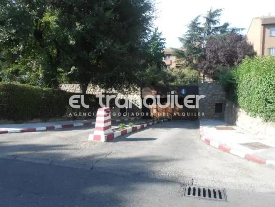 Majadahonda - Photo 1