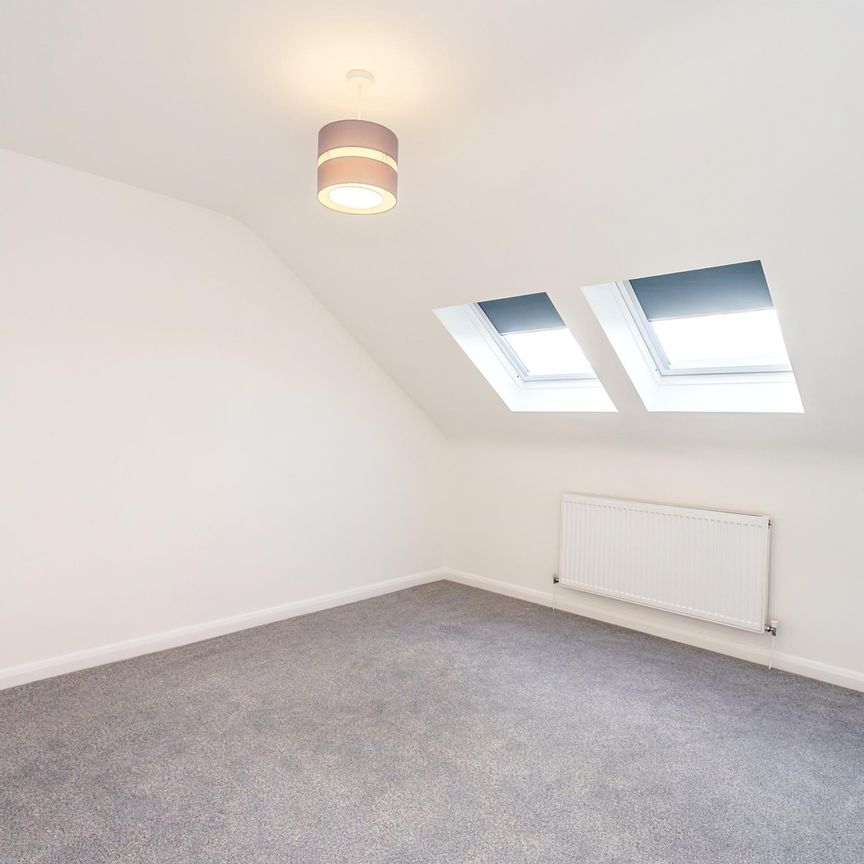 2 bedroom maisonette to rent Elm Grove, Hayling Island, PO11 - Photo 1