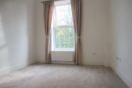 Luscombe Avenue, Hellingly | Two-Bedroom Flat - Photo 2