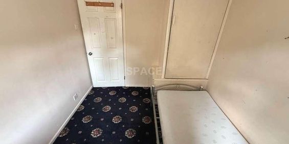 Brybur Close, Reading, RG2 - Photo 3