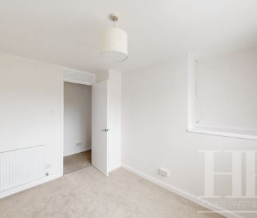 Lytton Drive, Crawley, RH10 - Photo 6