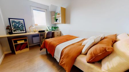 Silver En Suite - Photo 2