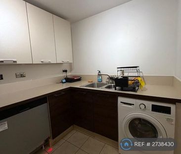1 bedroom flat to rent - Photo 4