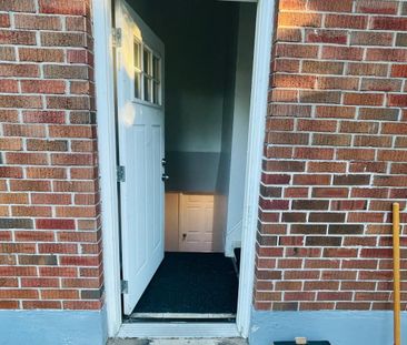 For Lease - 15 Silverdale Drive, St. Catharines, Ontario - Photo 6