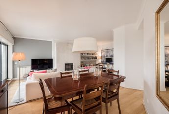 Apartamento T3 na Foz com varanda