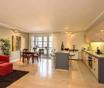 MÖBLIERTE 3-Zimmer-Whg. am U-Bahnhof Stadtmitte + Lift + Balkon & W... - Photo 2