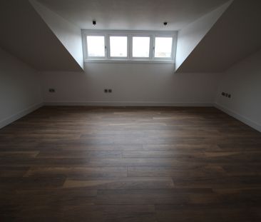 2 Bed Student Accommodation - Photo 3