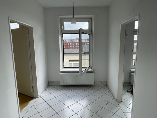 1 - Zimmer-Wohnung - befristet bis zum 31.08.2025 - in Hamburg-Rotherbaum (Reinfeldstr. 7) - Foto 1