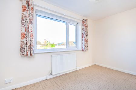 2 bedroom house to rent Beech Road, Horsham, RH12 - Photo 5