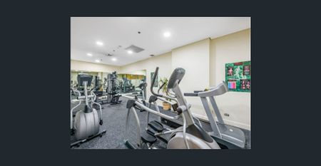 Sensational views and style - FURNISHED - Photo 5