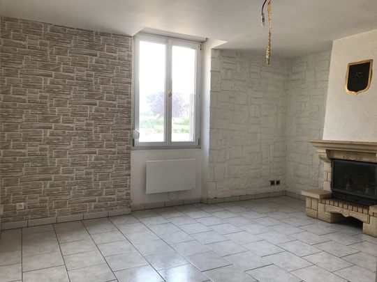 Appartement BEINE NAUROY - RUE DE LA REPUBLIQUE - Photo 1