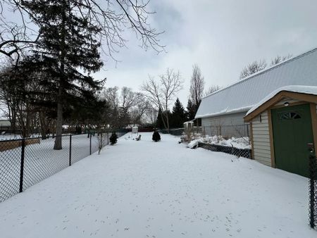 For Lease - 233-A Vine Street Unit# A, St. Catharines, Ontario - Photo 2