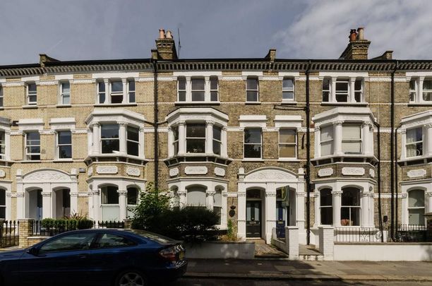 3 bedroom maisonette to rent - Photo 1