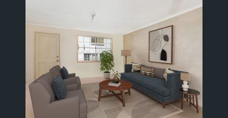 Two Bedroom Townhouse Close to All Amenities - Photo 2