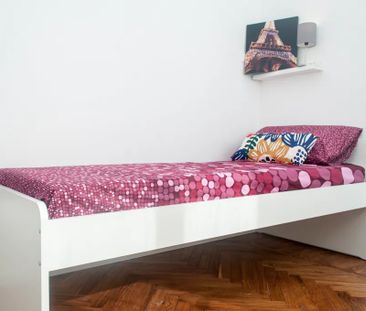 Via Aldo Barbaro, Turin, Piedmont 10143 - Photo 1