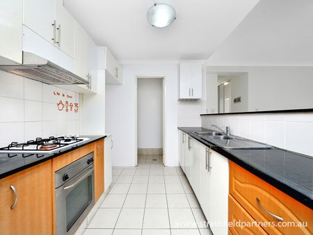 27/2-10 Susan Street, Auburn NSW 2144 - Apartment For Rent | Domain - Photo 2