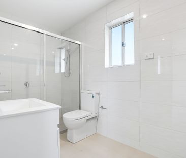 Brand New Two-Bedroom Granny Flat ! - Photo 5