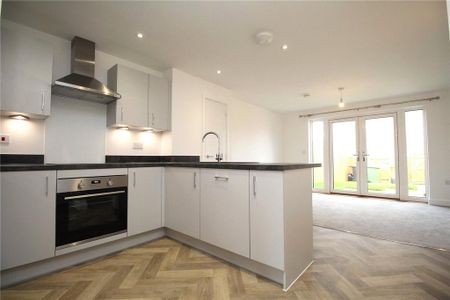 2 bedroom terraced house to rent - Photo 4