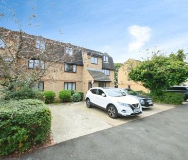 Bishops Court, Romford, RM7 8BW, Property for rent - Photo 4