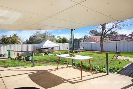 12 Berberick Court, Thurgoona - Photo 4