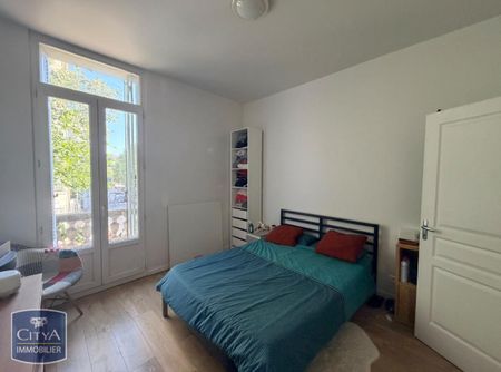 Location Appartement 3 pièces 56m² TOULON 83100 - Photo 3
