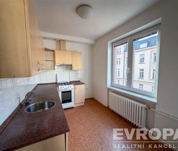 Bydlení v centru Opavy s parkováním ve dvoře? Ano. - Photo 4