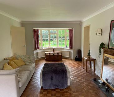 5 bedroom detached house to rent - Photo 2