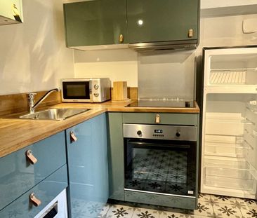 BORDEAUX CHARTRONS - STUDIO - TERRASSE PRIVATIVE - Photo 3