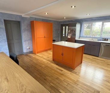 4 bedroom semi-detached house to rent - Photo 6