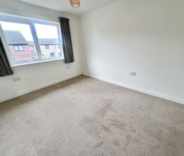 Parkhall Drive, Doncaster, Askern - Photo 3