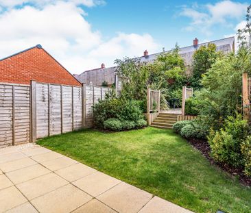 3 bedroom town house to rent Kingsman Drive, Botley, SO32 - Photo 5