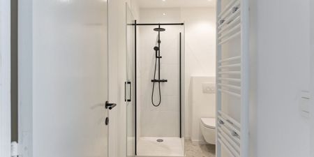 Appartement te huur in Antwerpen voor € 845 met 1 slaapkamer - Foto 2