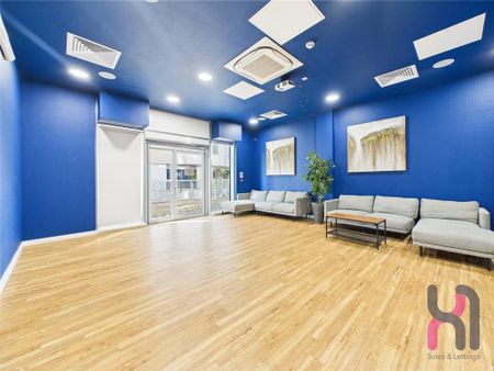 Studio to rent - Photo 3