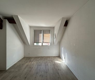 Location Appartement 4 pièces 95m² - Photo 2