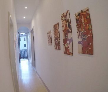 Via Zara, Florence, Tuscany 50129 - Photo 4