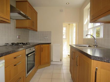 2 bedroom property to rent - Photo 2
