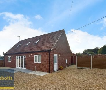 Chapel Lane, Fincham - Photo 1