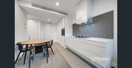 2-Bedroom and 1-Bathroom Furnished Apartment Available for Rent! - Photo 3