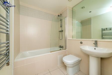 13-04 The Obel Tower, 62 - 66 Donegall Quay, Belfast, BT1 3NH - Photo 2