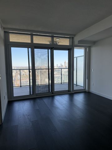 For Lease - 3 Concord Cityplace Way Unit# 6902, Toronto, Ontario - Photo 4