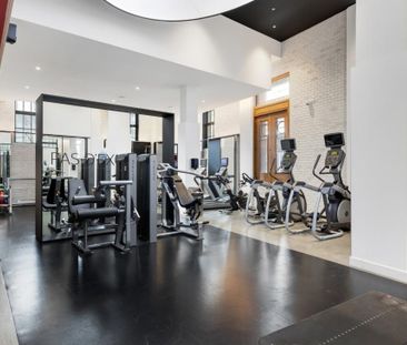 1188 Rue St-Antoine O., app.3708, H3C 1B4, H3C 1B4, Montréal - Photo 4