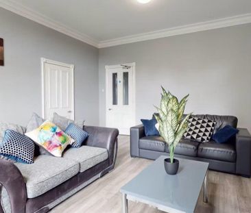 Flat 4, Whitefield House, Plymouth - Photo 1