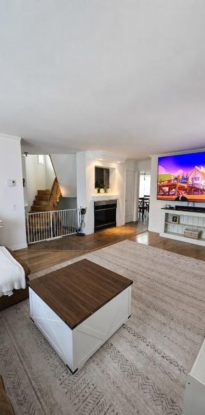 Grande maison avec Bachelor - Photo 1