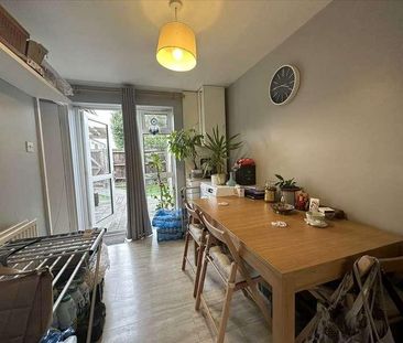 Salmond Close, Stanmore, HA7 - Photo 2