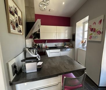 Location Appartement 4 pièces Meublé 185m² MONTCENIS 71710 - Photo 5