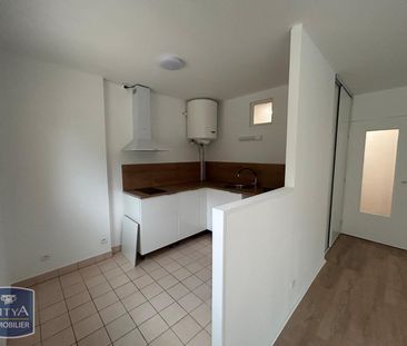 Location Appartement 1 pièce 30m² ARPAJON 91290 - Photo 3