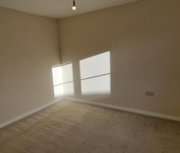 4 bedroom townhouse to rent - Photo 6