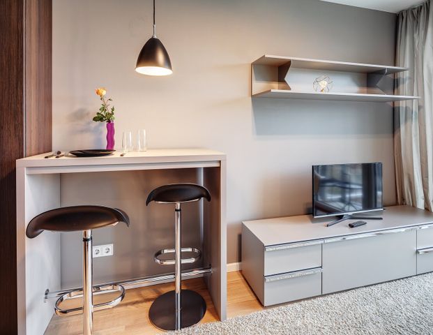 Apartment with concierge service at Olympiapark - Photo 1